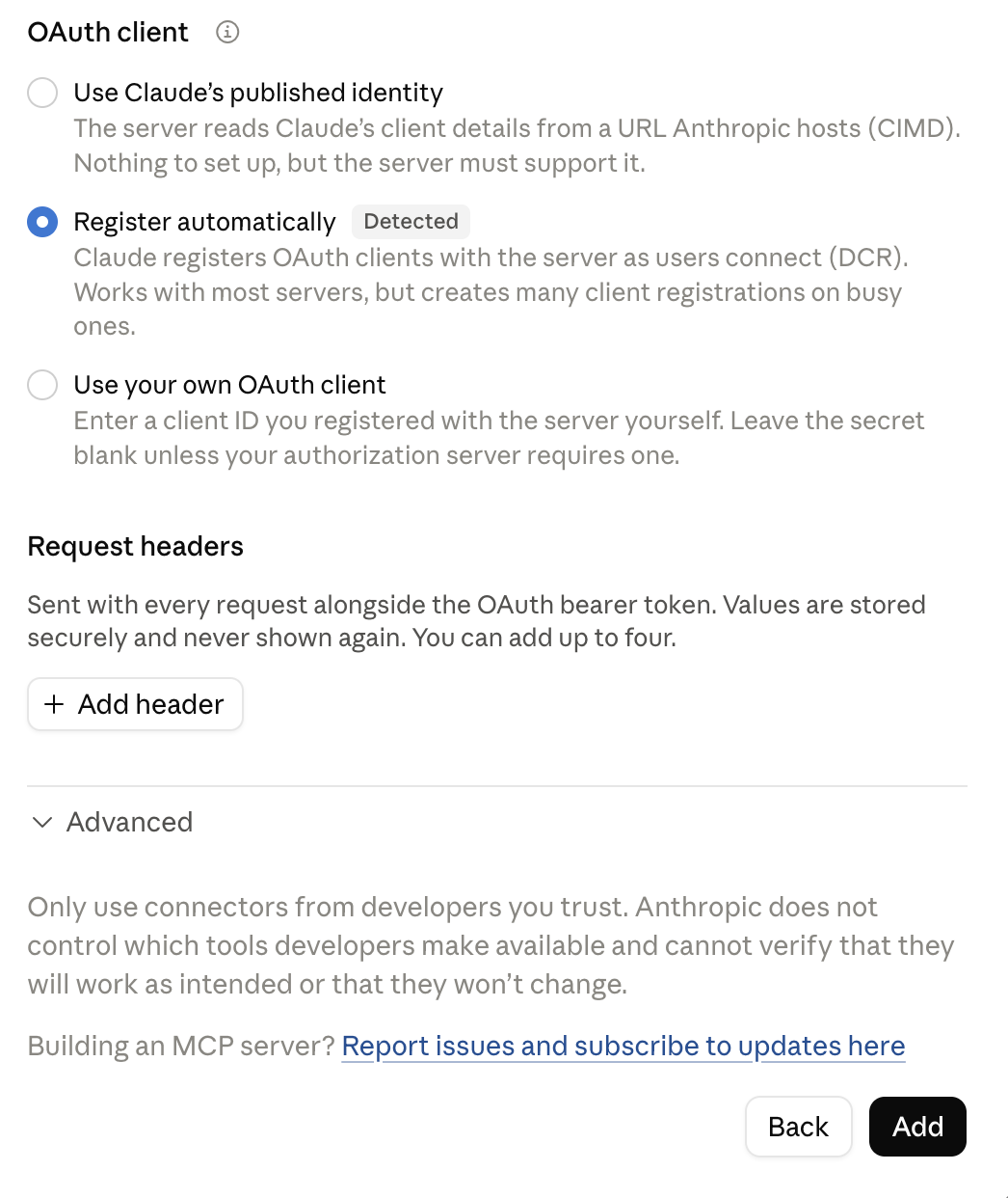 Segunda tela da janela Add custom connector: em OAuth client, a opção Register automatically está selecionada e marcada como Detected, com os botões Back e Add embaixo.